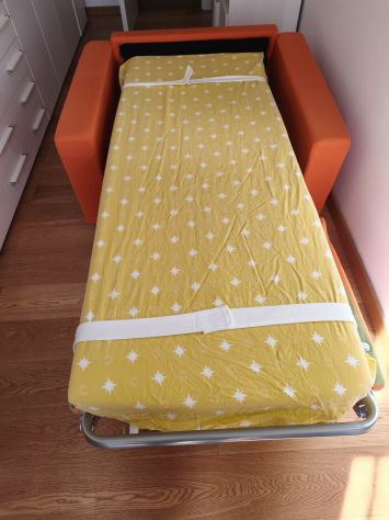 Poltrona letto con pouf e cuscini - Foto 3