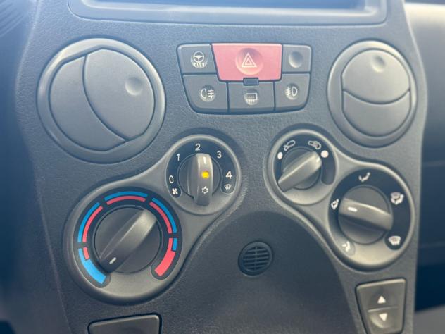 Fiat Panda 1.2 Emotion - Foto 6