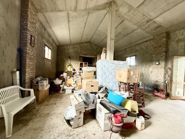 CASA INDIPENDENTE di 4 vani e di 102 mq (GROSSETO - Grillese) rif. CAM.73 - Foto 13