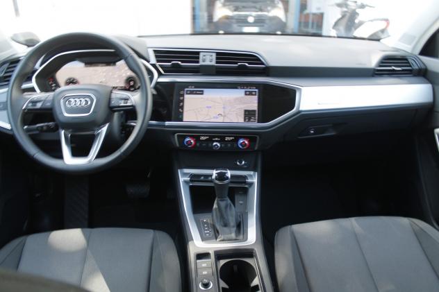 Audi Q3 35 TDI S tronic Business Advanced - Foto 6