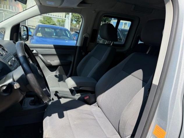 VOLKSWAGEN Caddy 1.6 TDI 102 CV 4p. Kombi rif. 23825877 - Foto 4