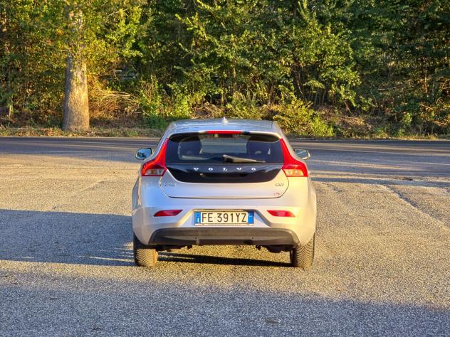 Volvo V40 D4 Momentum CV-120 Automatica E6 NEO 2016 - Foto 5