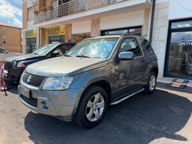 Suzuki Grand Vitara 1.6 16V 3 porte (GPL) Gancio di traino - Foto 2