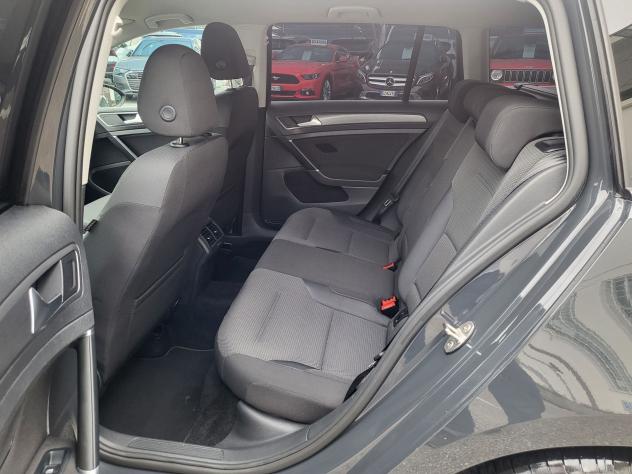 Volkswagen Golf Variant 1.6 TDI 115 CV DSG Business BlueMotion Tech. ( NO VINCOLO FINANZIARIO ) - Foto 9