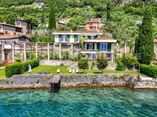Villa in vendita a Gargnano