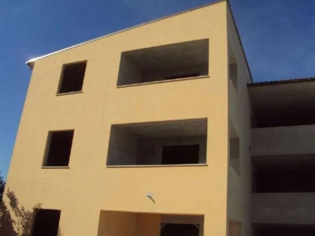 Immobile in asta di 113 m², box auto in vendita a Trevi - Foto 9