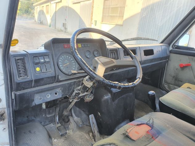 Iveco Daily I 35-8 2.4 D 72CV Cassone Fisso - Foto 8
