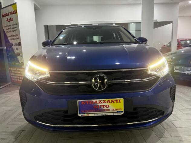 Volkswagen Taigo TSI turbo 95cv FULL LED+CARPLAY2024 - Foto 4