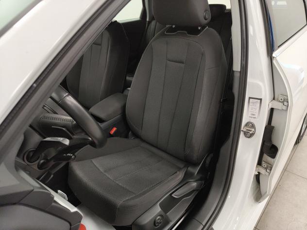 Audi A4 Avant 30 TDI MHEV S tronic Cruise Navi Cerchi 18” - Foto 4