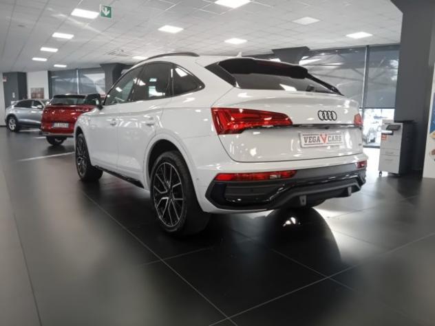 AUDI Q5 SPB 40 TDI quattro S tronic Identity Black rif. 24135698 - Foto 6