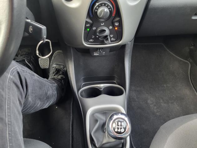 Toyota Aygo 1.0 VVT-i 3 porte x-cool - Foto 5