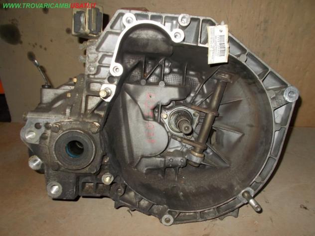 CAMBIO COMPL. 1.9 JTD 6M ALFA ROMEO 156 (932-X1)  Meccanica  Cambio e trasmisione  Cambio  Cambio ALFA ROMEO - 156 - 01-07-2003 - 01-04-2007