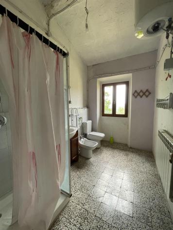 PRESSI PONTASSIEVE VENDESI CASALE CON TERRENO - Foto 9