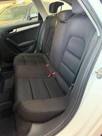 Audi A4 Avant 2.0 TDI 143CV F.AP. quattro S-Line - Foto 9