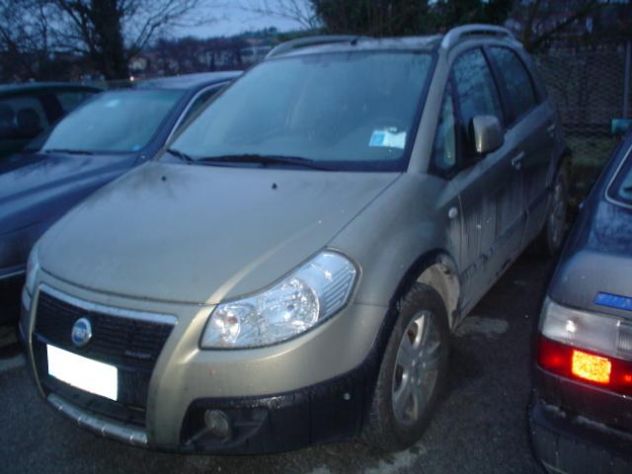 Fiat Sedici 1.9 MJT 120CV 4x4 Emotion - Foto 3