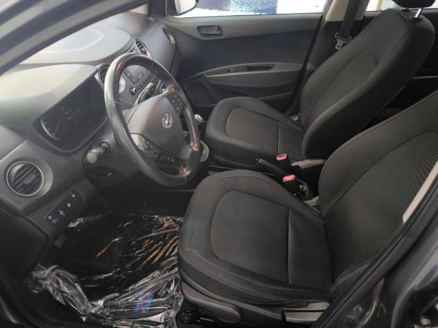 Hyundai i10 1.0 Login - Foto 8