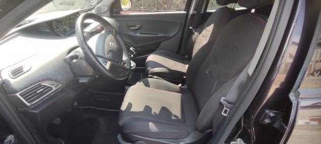 Lancia Ypsilon 1.2 69 CV 5 porte GPL Ecochic Gold - Foto 7