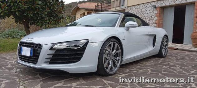 AUDI R8 Spyder 4.2 V8 FSI quattro R tronic rif. 23686020 - Foto 3