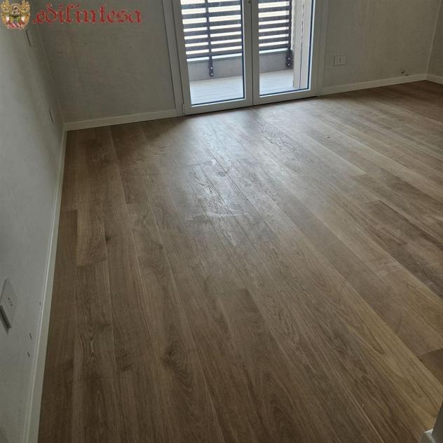 STUPENDO ATTICO PANORAMICO CENTRO MONZA CON BOX E CON SISMA BONUS DA DETRARRE - Foto 19