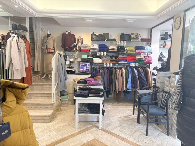 Fidene Locale C/1 di mq 70 c.a. - Foto 6