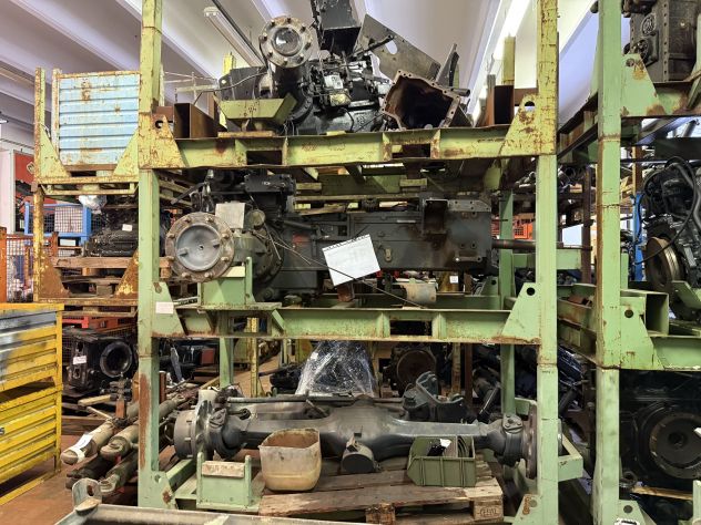 Magazzino componenti e ricambi per macchine agricole - Foto 5