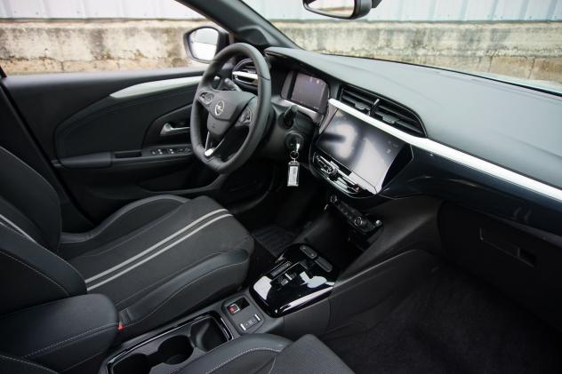 Opel Corsa 1.2 100cv GS AT8 - Foto 10