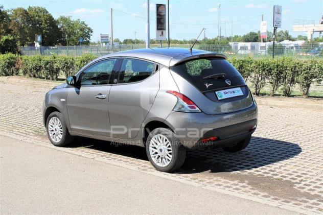 Lancia Ypsilon Ypsilon 0.9 TwinAir 85 CV 5 porte Metano Ecochic Gold - Foto 7
