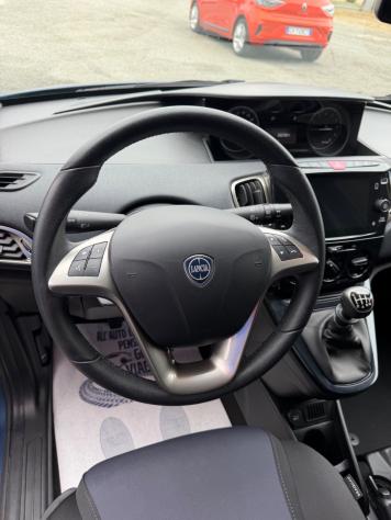 Lancia Ypsilon 1.0 Hybrid Gold - Foto 6