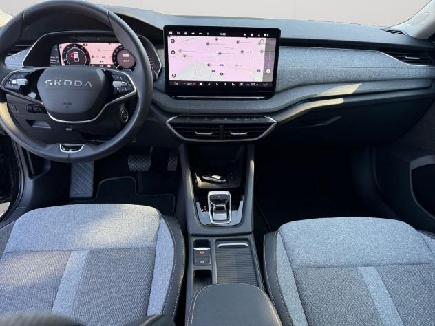 Škoda Octavia OCT.WAGON 2.0 TDI SELECTION DSG - Foto 8