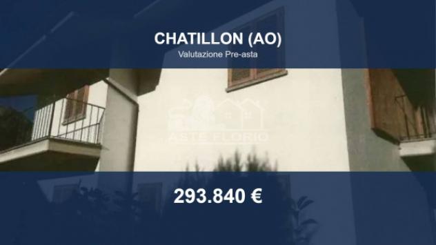 Immobile in asta di 307 m², box auto in vendita a Chatillon