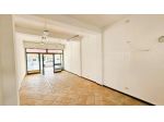 Locale comm.le/Fondo in vendita a Marina di Massa - Massa 51 mq Rif: 1327747
