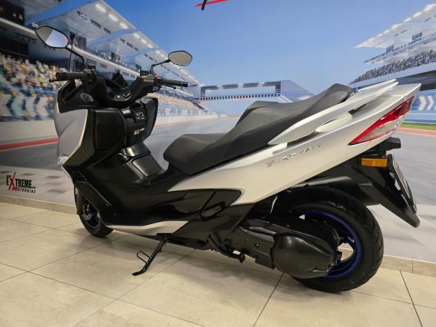 Suzuki Burgman 400 02/2023 - Km 18400 - Foto 6