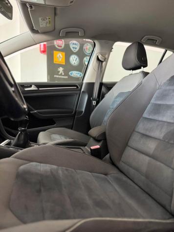 Volkswagen Golf Business 1.6 TDI 5p. Highline BlueMotion Technology - Foto 9