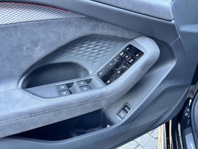 Audi A5 Avant TDI 150 kW S tronic MHEV+ S Line edition - Foto 10