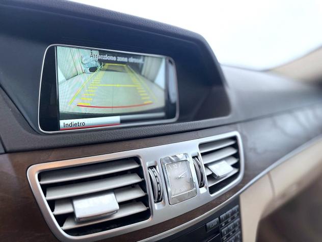 Mercedes-Benz Classe E E 300 BlueTEC Hybrid Premium IVA ESPOSTA ** OFFERTA RISERVATA SOLO PER OPERATORI DEL SETTORE ** - Foto 10