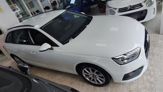 Audi A4 Avant 30 TDI 136 CV S tronic Business Hybrid - Foto 4