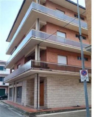 Immobile in asta di 345 m² con più di 5 locali e box auto in vendita a Sant'Elpidio a Mare - Foto 5