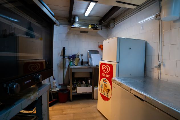 Cicciano centro – bar-caffetteria attrezzato in cessione - Foto 8