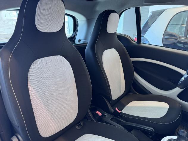 smart fortwo 70 1.0 52kW passion twinamic - Foto 8