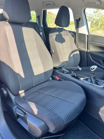 Peugeot 308 1.6HDI MODELLO ALLURE CHIAMA 2017 - Foto 2