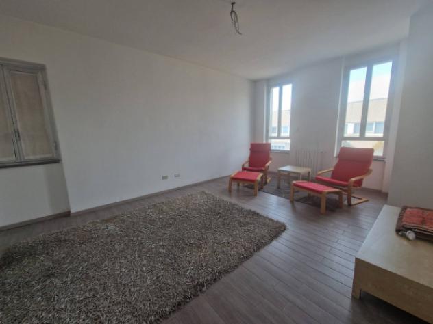 Immobile di 2800 m² con più di 5 locali in affitto a Legnano - Foto 19