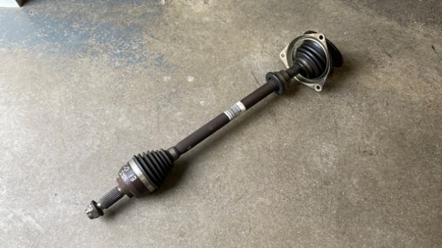 Semiasse anteriore SX Renault Twingo 1.2 benzina del 2013 (8200482429)