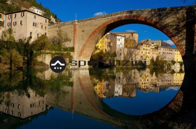 In posizione riservata ma facilmente raggiungibile dalle principali vie di comunicazione, proponiamo in vendita una caratteristica porzione di casa co - Foto 9