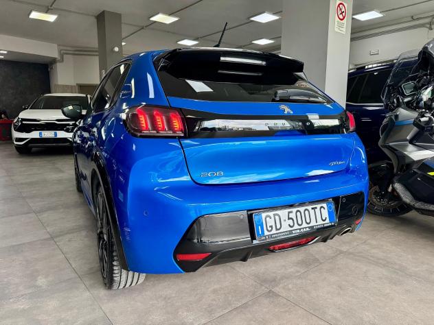 Peugeot 208 1.5 BlueHDi 100cv GT Line 12/2020 - Foto 5
