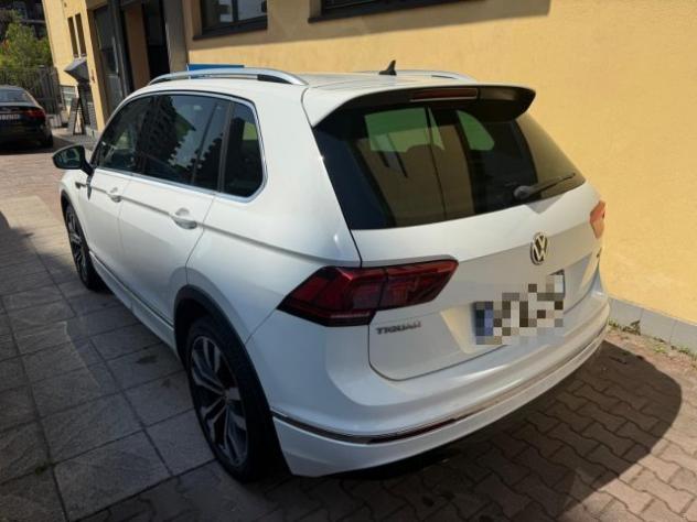 VOLKSWAGEN Tiguan 2.0 TDI SCR DSG R-LINE Exiterior 4 MOTION rif. 23745884 - Foto 5
