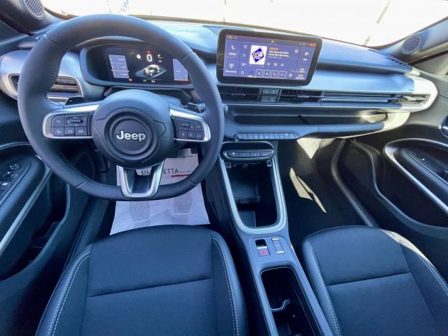 Jeep Avenger 1.2 turbo e-hybrid mhev Summit fwd 110cv edct6 - KM0 - Foto 8