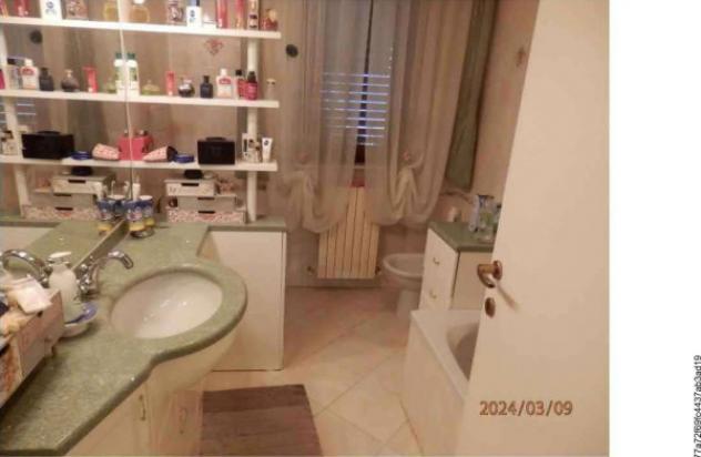 Immobile in asta di 123 m² con più di 5 locali e box auto in vendita a Monte San Giusto - Foto 14