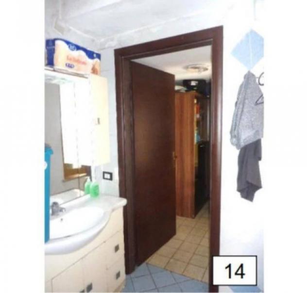 Immobile in asta di 226 m² con più di 5 locali in vendita a Rivarolo del Re ed Uniti - Foto 11