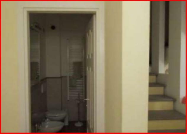 Immobile in asta di 380 m², box auto in vendita a Perugia - Foto 7