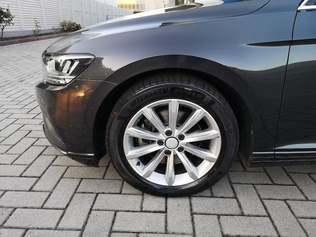 Volkswagen Passat Variant 2.0 TDI SCR EVO DSG Business - Foto 6